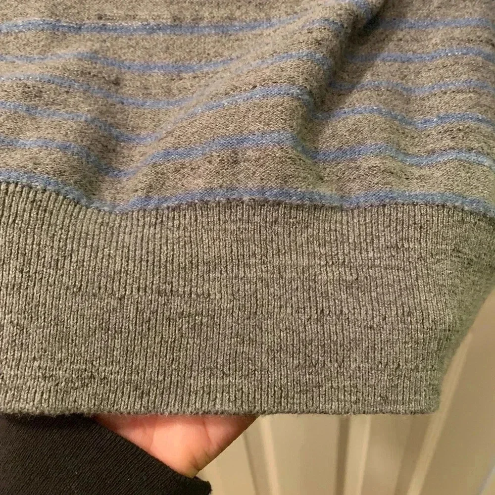 Fisherman J. Crew men’s long sleeve crew neck grey & blue sweater Grampacore